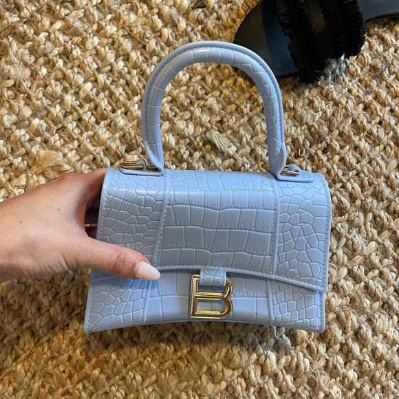 Mini B purse - Picture 7 of 13